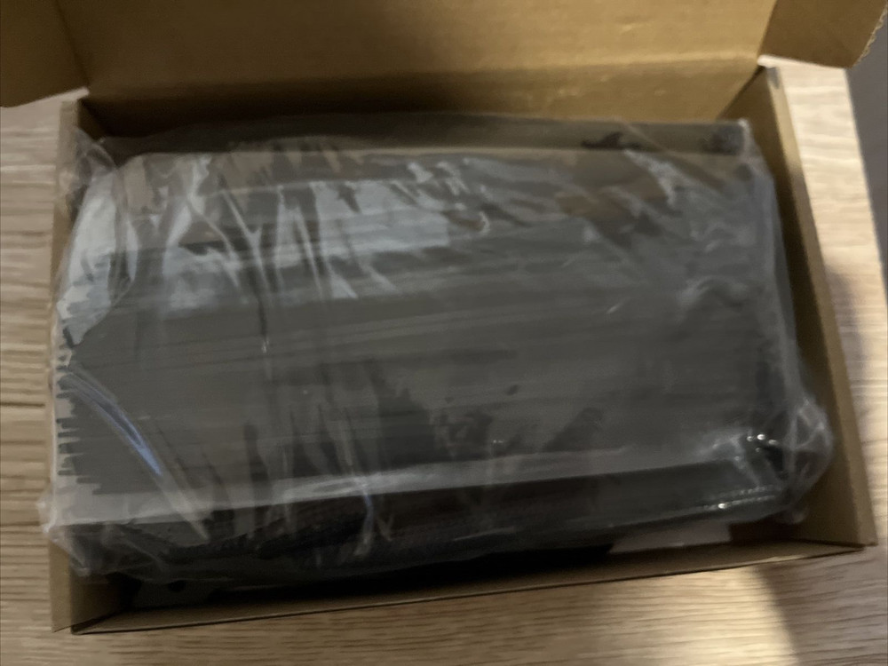 137 Pack Cable Management Kit Whellen Cable Organizer System NEW