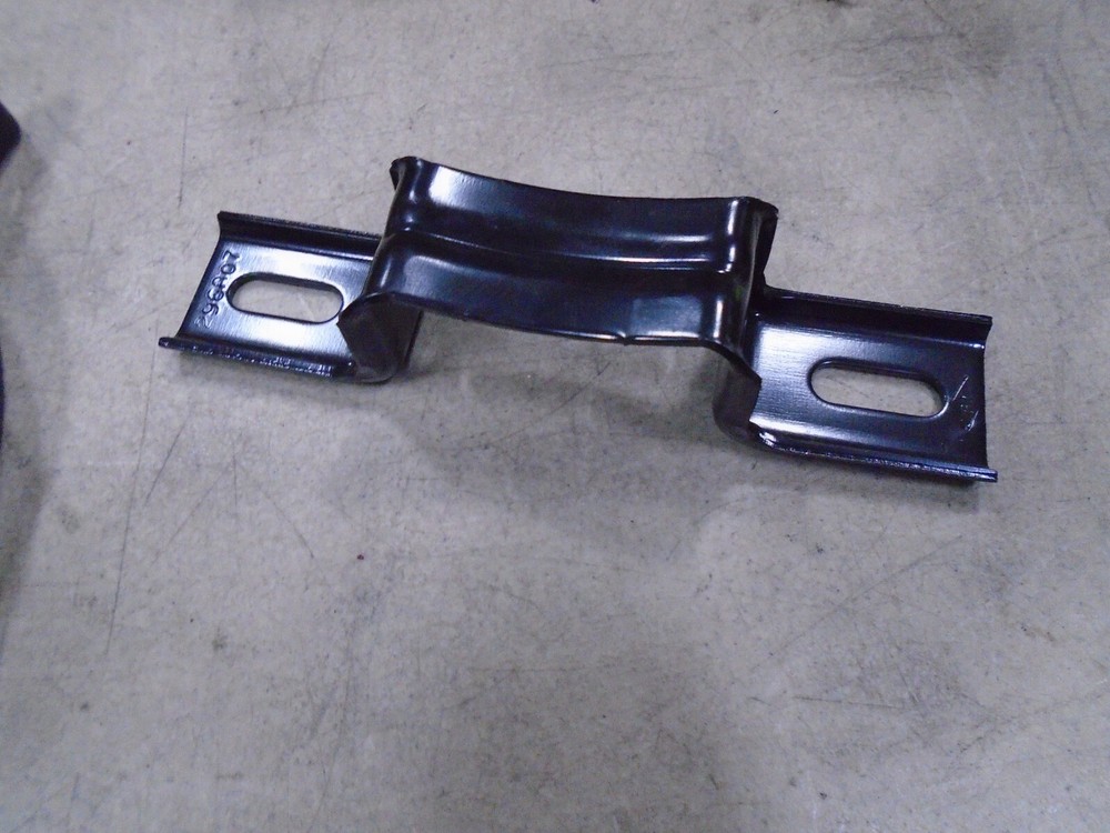 Bendix Mounting Bracket Kit For AD9 AD-9 Air Dryer 107695