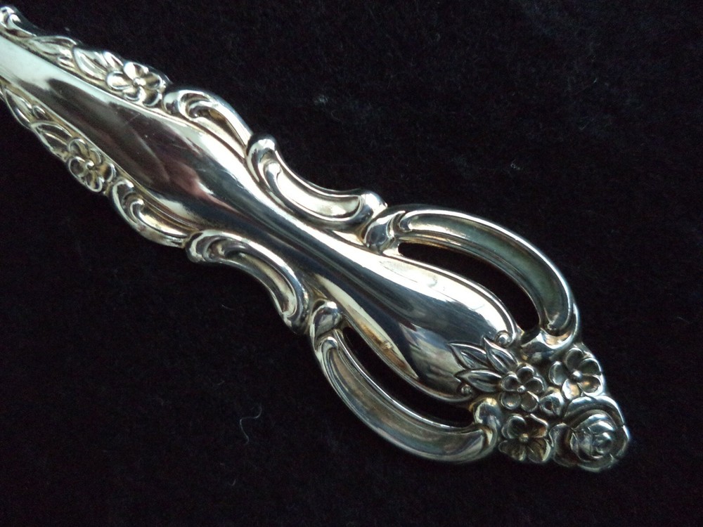 Silverplate flatware cold meat fork serving piece Countess 1969 International