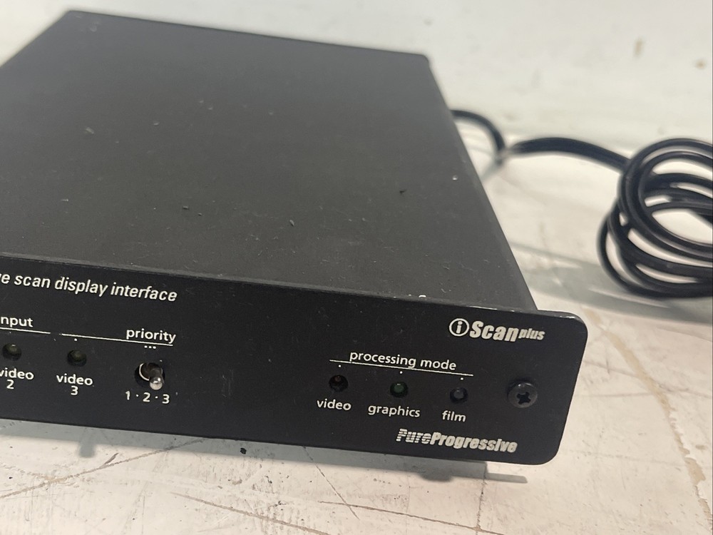 DVDO iScan Plus Progressive Scan Display Interface, Model MM102A