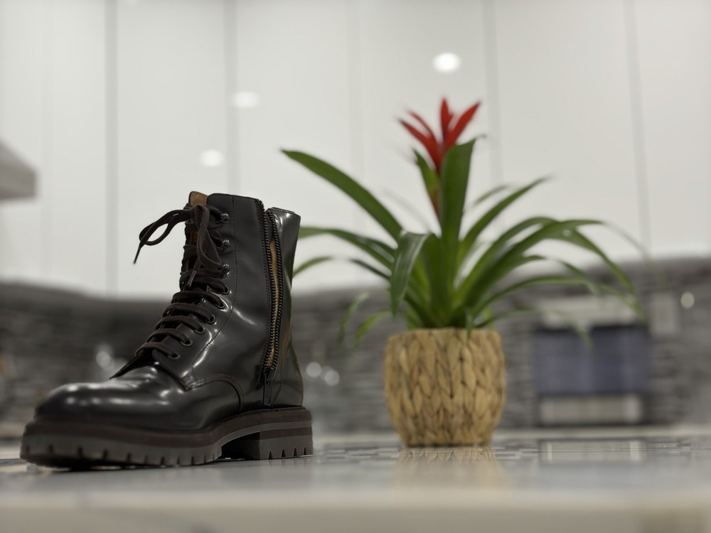 common projects Men’s combat Boot Brown Size 42