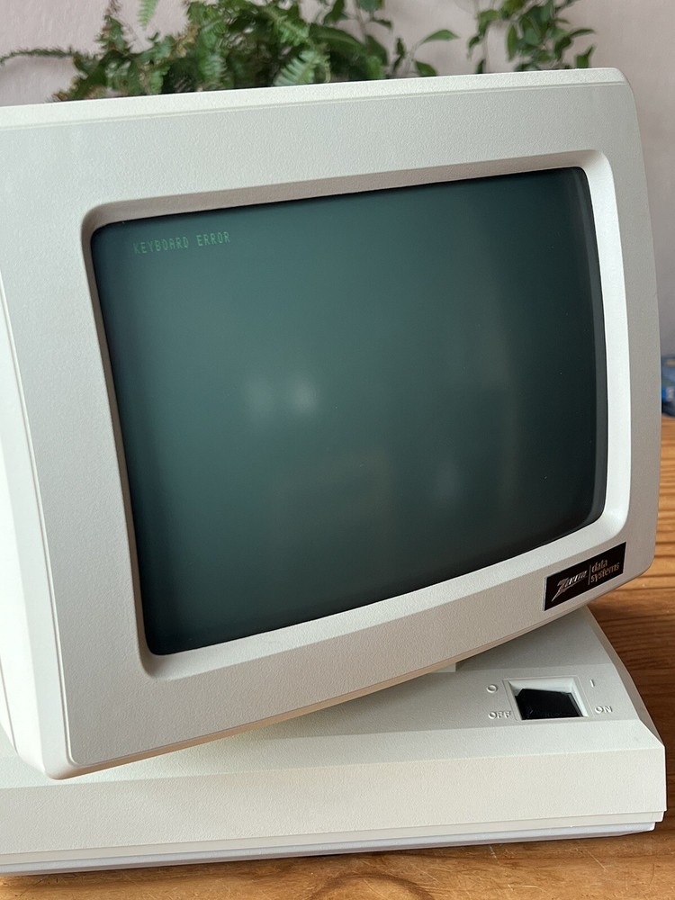 Zenith Data Systems Z-22, Made In 1984, 120/240 V
