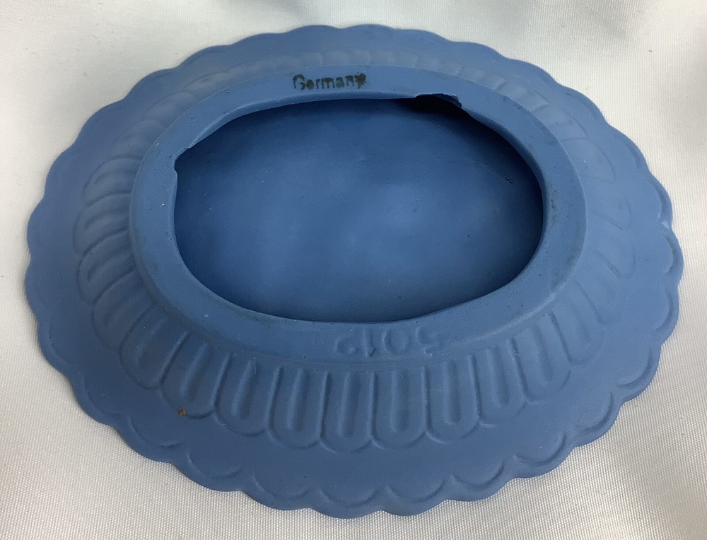 Small Blue Trinket Dish Germany 220313FSB/TWD