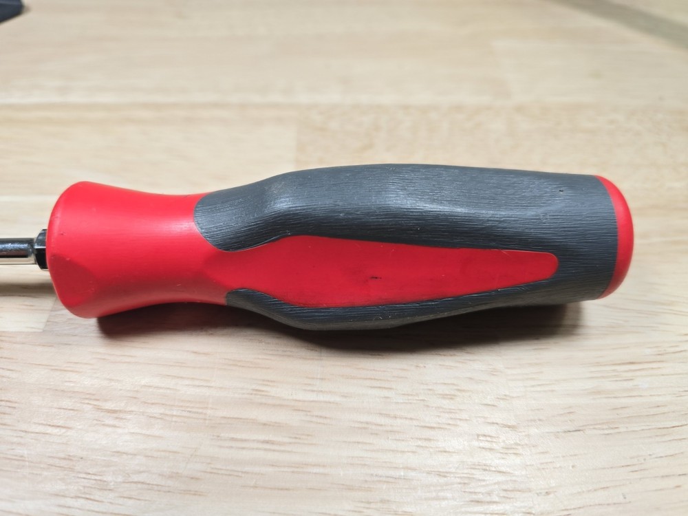 snap on tools SHDP421R red/grey #2 phillips head screwdriver