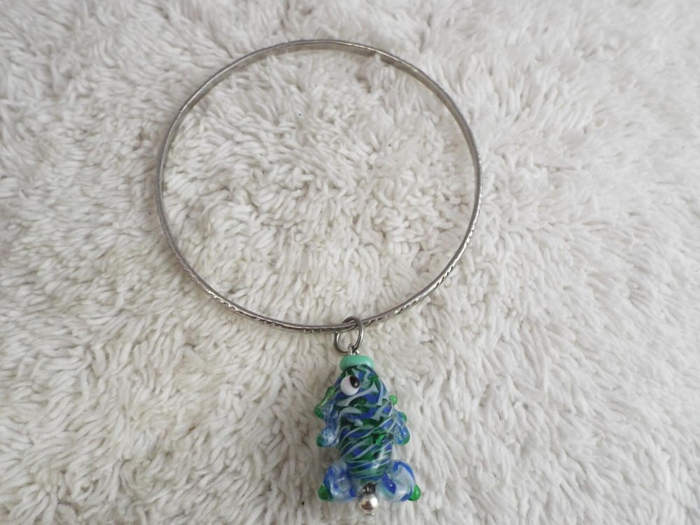 Silvertone Blue Glass Fish Charm Bangle Bracelet (A44)