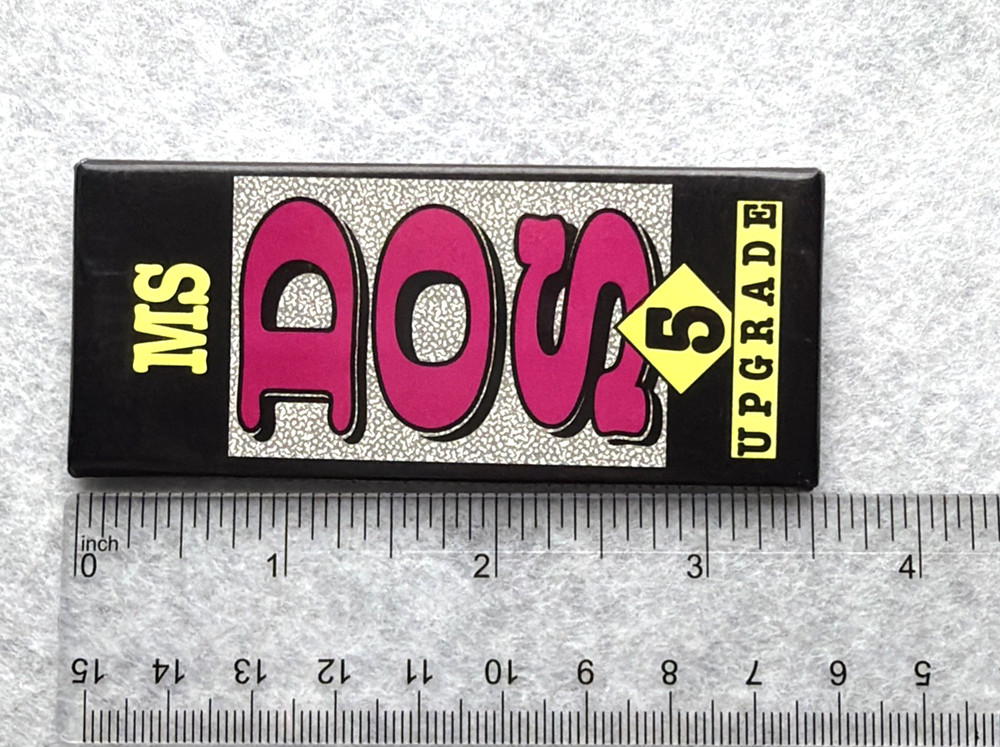VTG MS-DOS 5 UPGRADE Pin Badge Microsoft Windows Tech Geek Computer Nerd Core
