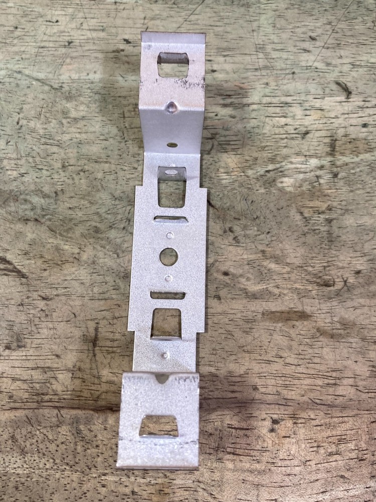 Coleman 5152 Lantern - Globe Bracket