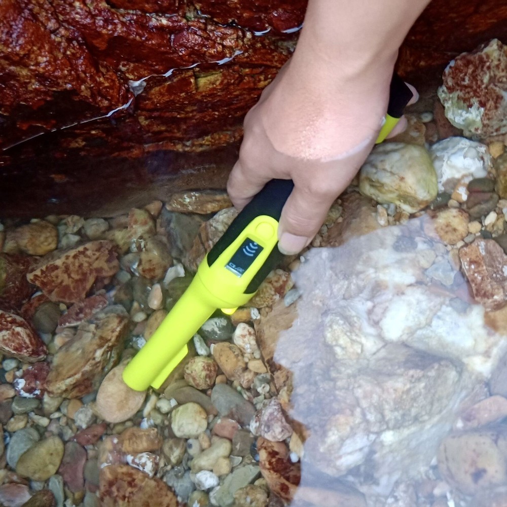 LED Display Waterproof Handheld Pin-pointer Metal Detector - 360° Search