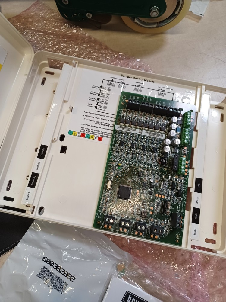 Bryant Damper Control Module 4-Zone SYSTXBB4ZC01