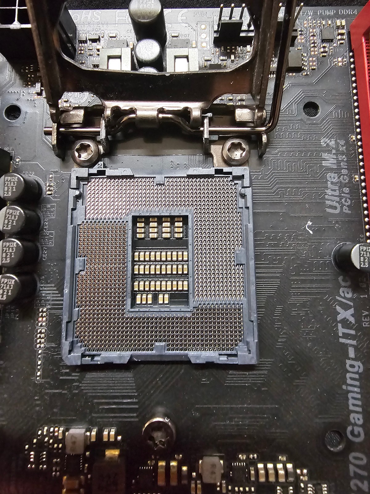 ASRock Fatal1ty Z270 Gaming-ITX Core i7-7700 3.4GHz 32GB DDR4 1TB SSD Windows 11