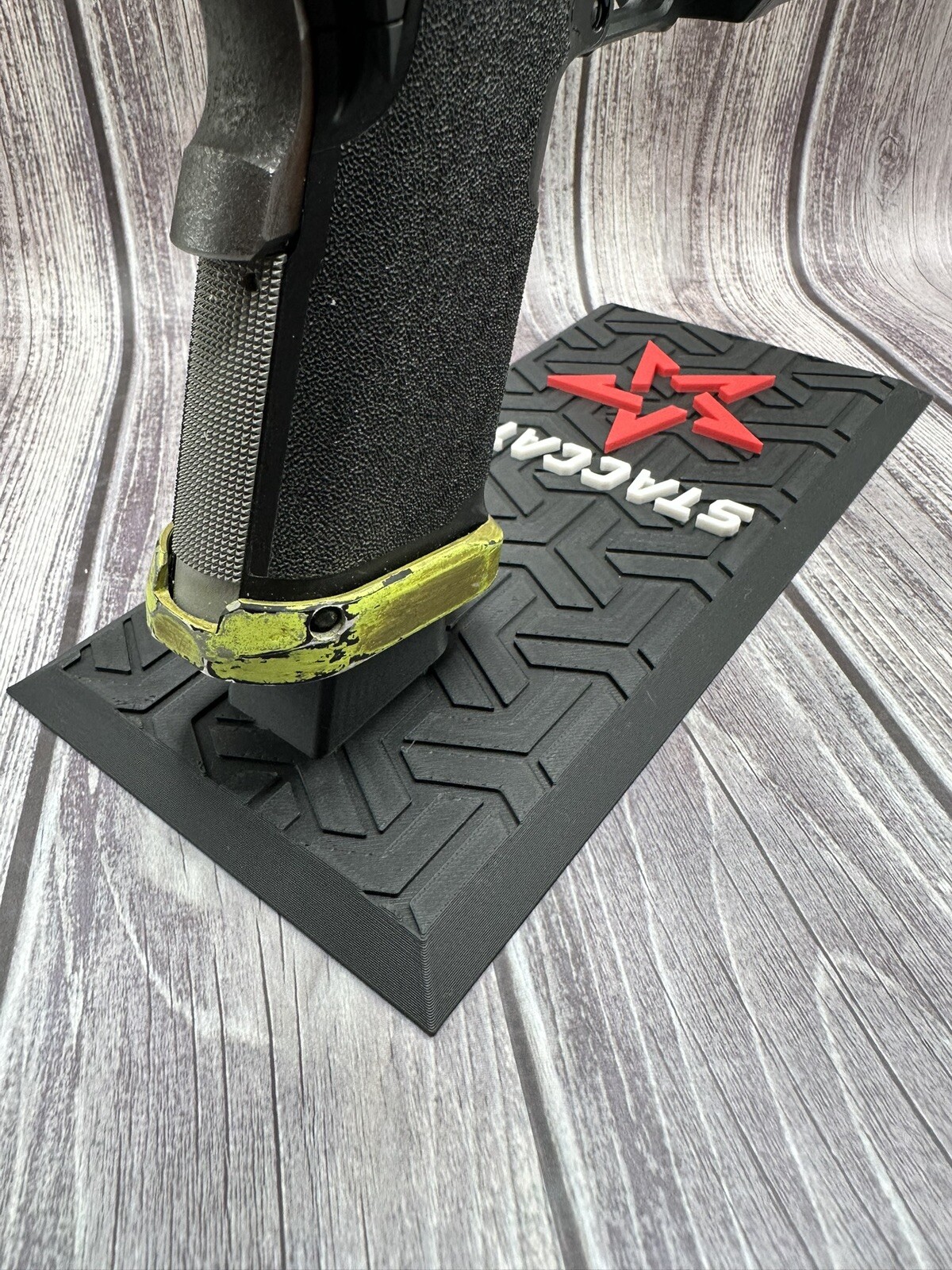 Staccato 2011 Display Stand With Mag Lock Great Safe Organizer Or Show Piece