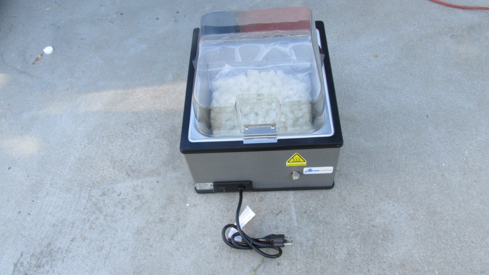 Polyscience wb10 digital water bath nice shape with presets