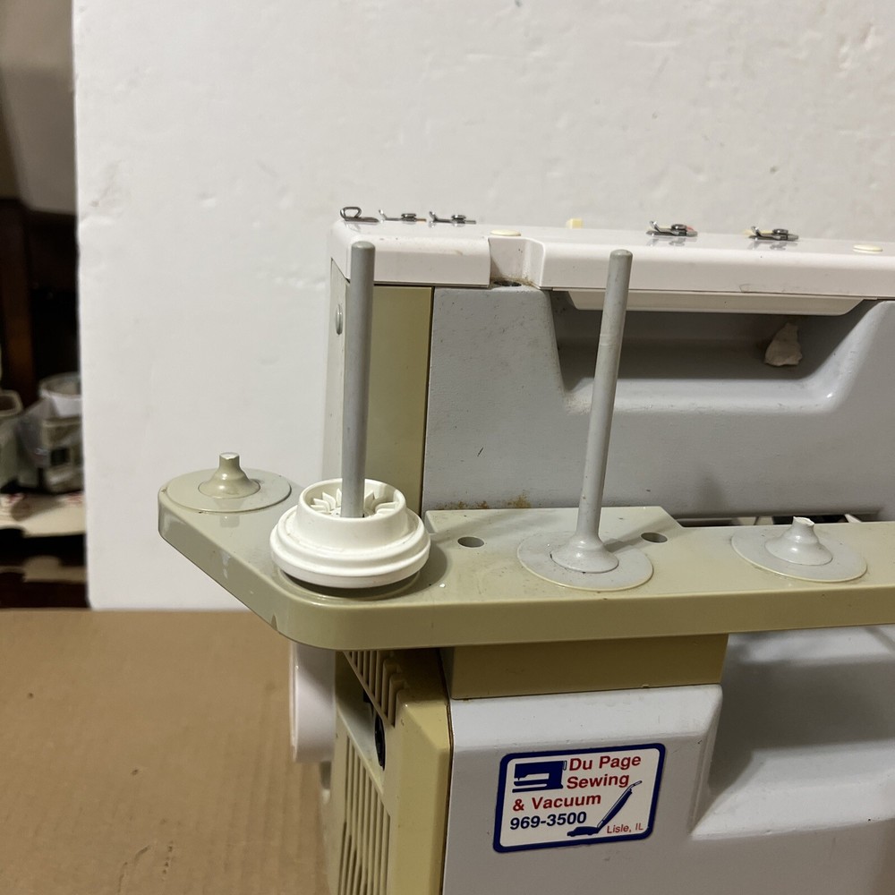 Elna lock PRO 5 DC SERGER SEWING MACHINE complete working