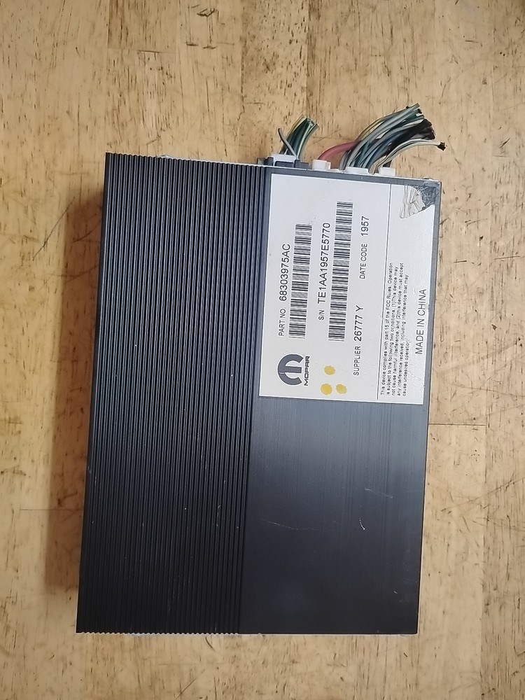 2015 Dodge Charger Amplifier  AMP 68303975AC OEM