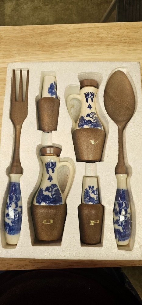 Materia hostess set