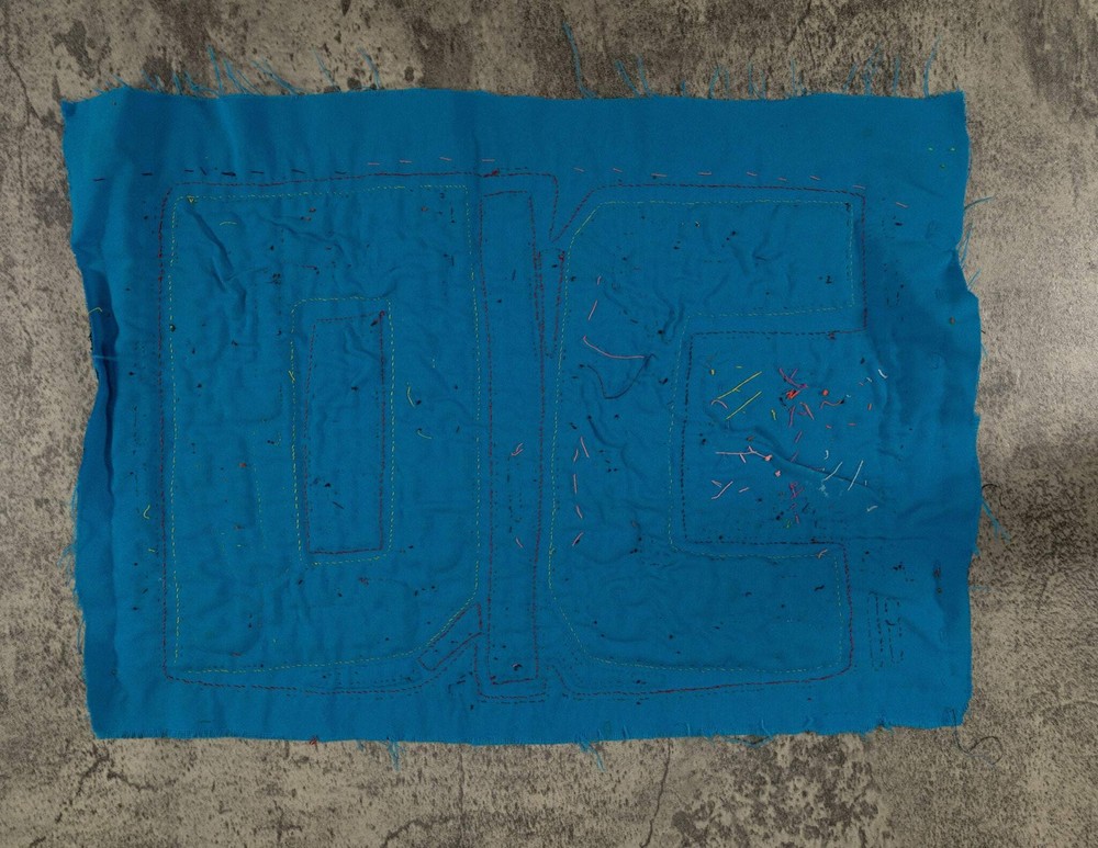 Classic Black And Blue Whatisit Mola