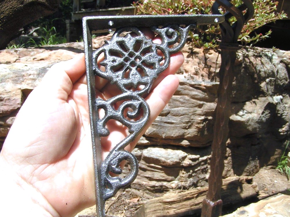 SIX Cast Iron Wall Shelf Brackets, small braces, corbels, Gray