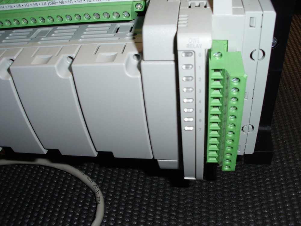 Allen-Bradley Micro850 Programmable CCW PLC Trainer Kit with Panelview 800