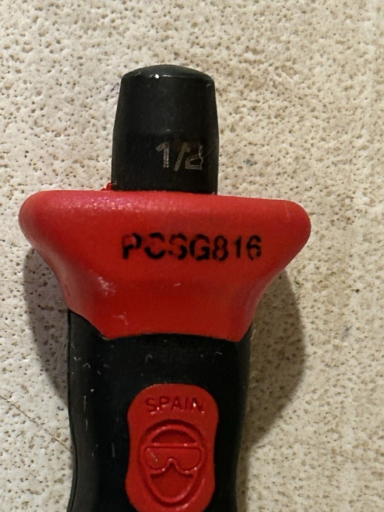 NOS. Snap-on Tools Soft Grip 1/2" Flat Edge Chisel PCSG816R RED