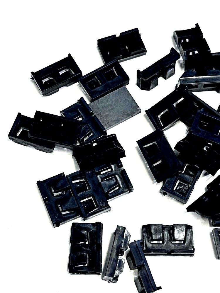 Artin 1/43 Clips