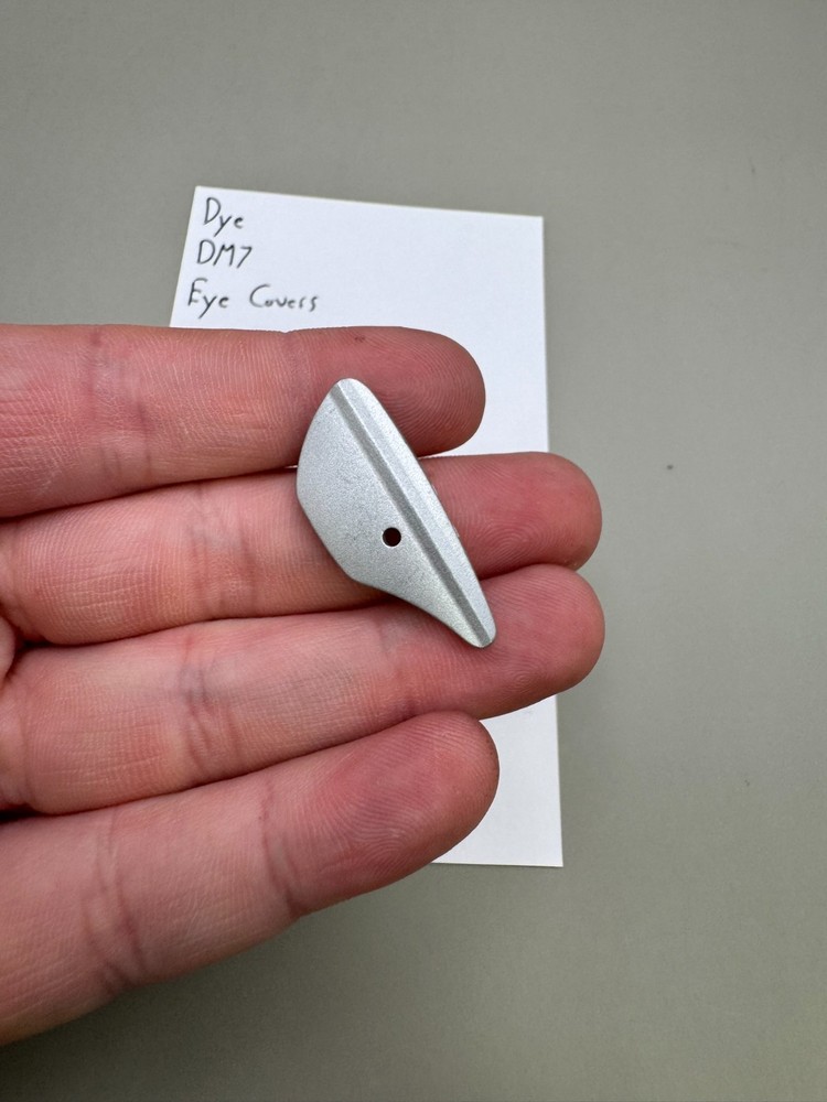 Dye DM7 Eye Covers-Satin Silver