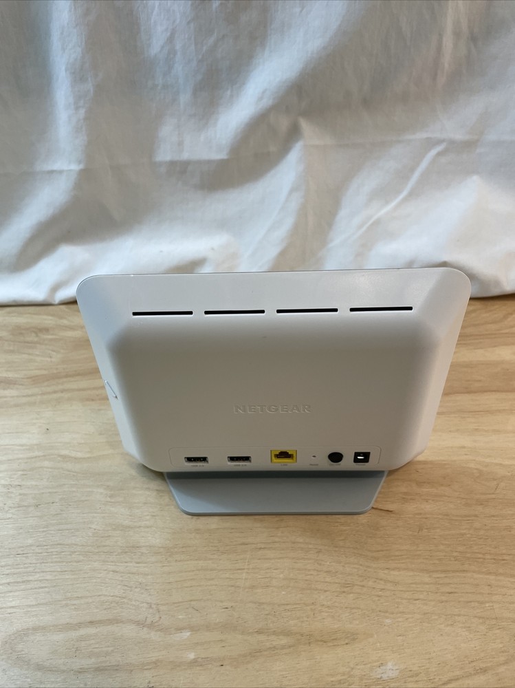 NETGEAR Arlo VMB3000 Base Station - Untested - No Power Adapter