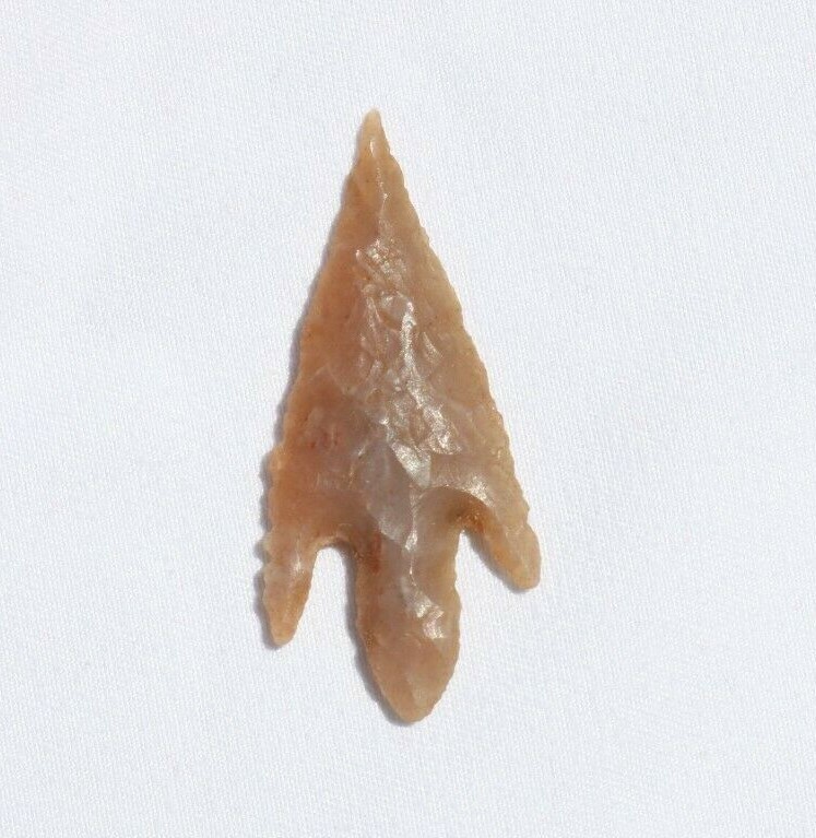 SAHARA NEOLITHIC TRANSLUCENT AGATE POINT