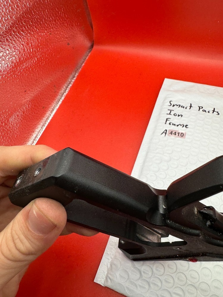 Smart Parts Ion Frame