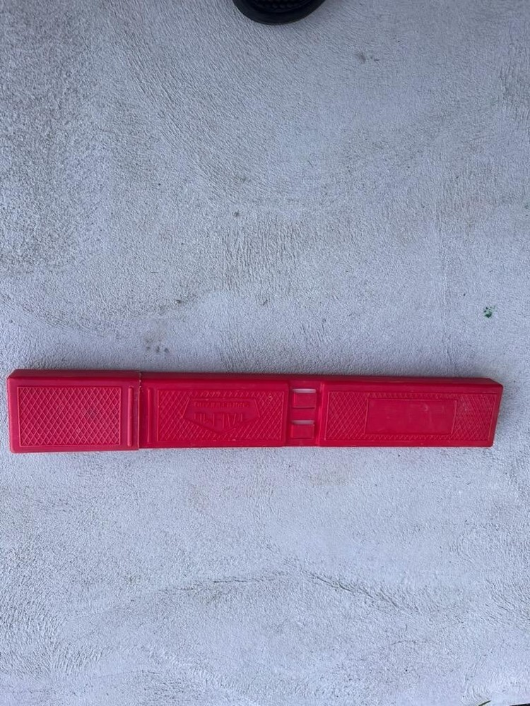 Reflecting Warning Triangle with Case