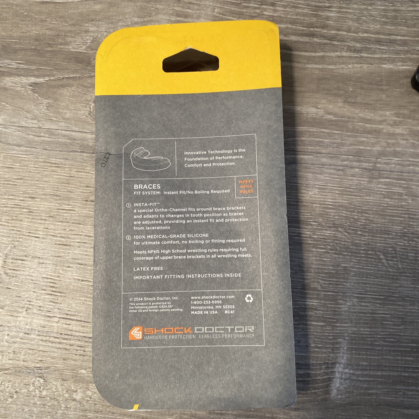 Mouthguard Shock Doctor Sports Protection Braces Strapless Youth 11- Blue 4100Y