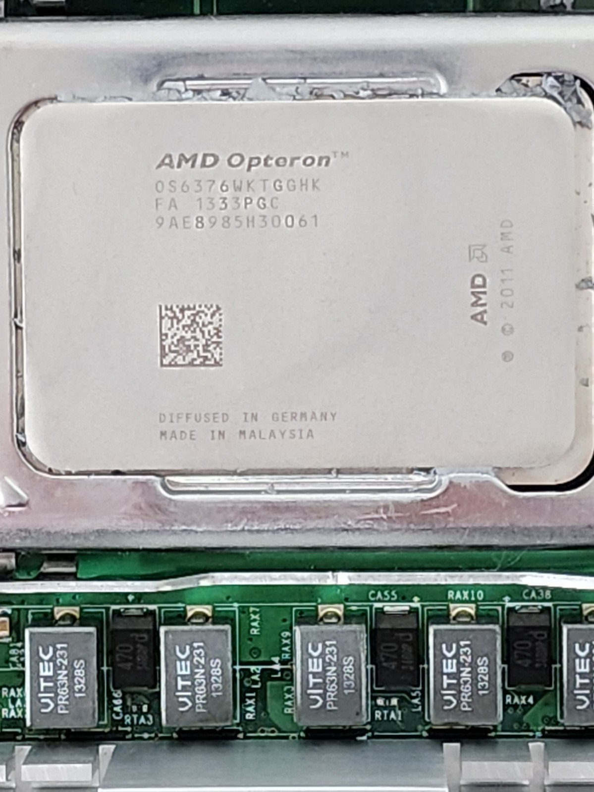 Supermicro H8DGI-F Dual Socket Motherboard + 2x AMD Opteron 6376 CPUs Server Com