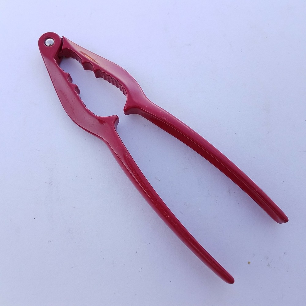 Red Nut Cracker Sheller Walnut Plier Pecan Clip 15.5cm Long