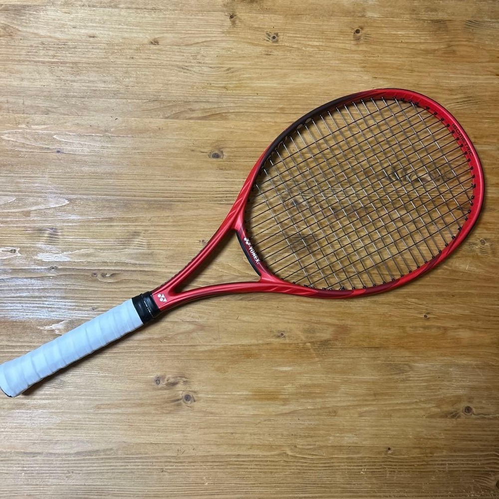YONEX VCORE 98 Tennis Racket Red G3 16x19 String Pattern