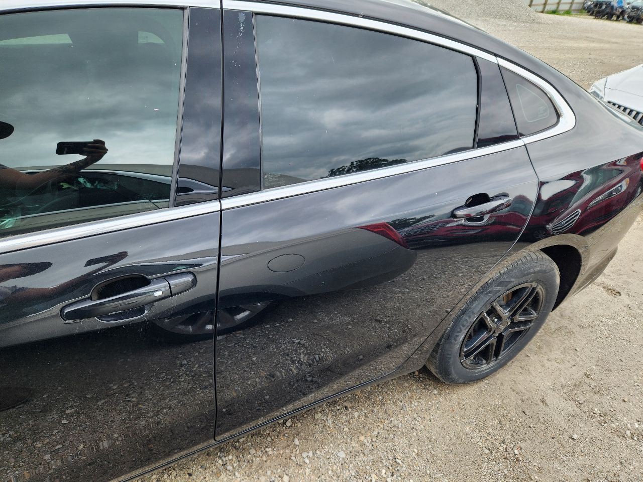 2019-2024 Chevy Malibu Front Dash Mounted Display