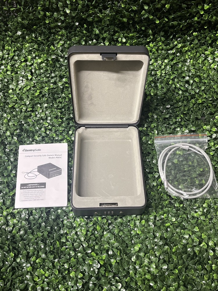 Sentrysafe Keep Safe P005C. Black. Portable. Secures Small Valuables With Lock