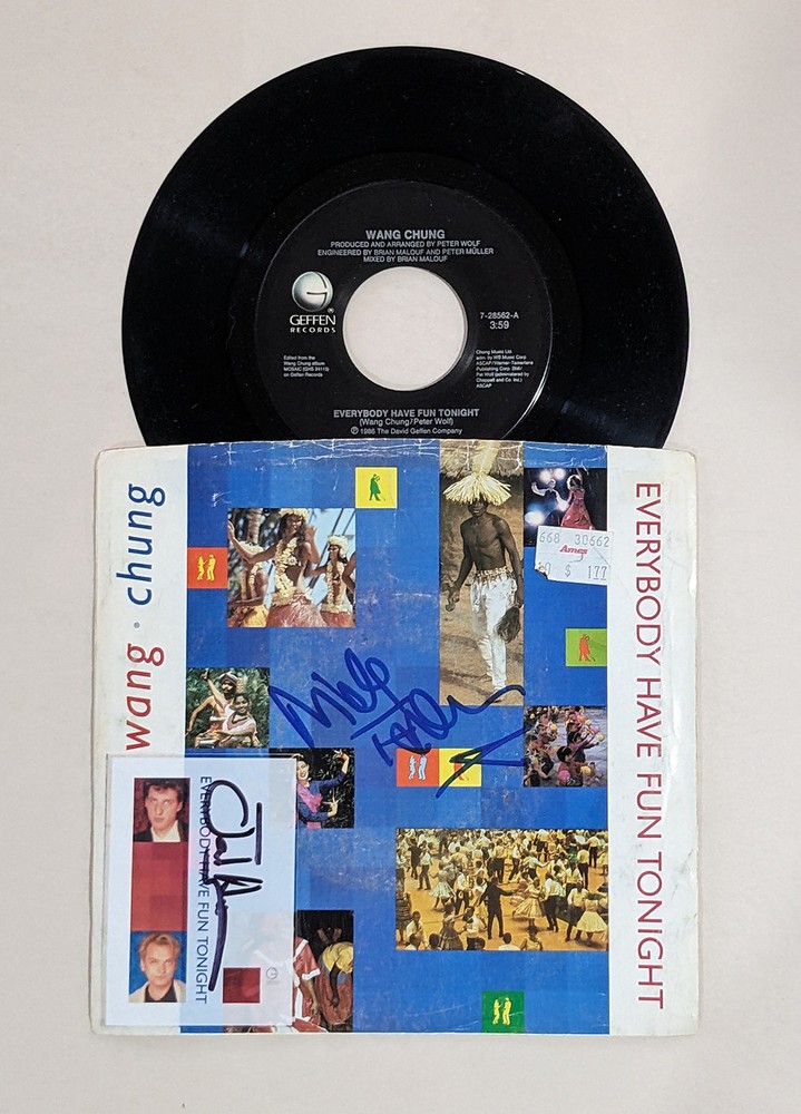 Wang Chung SIGNED 7" RECORD SINGLE Everybody Have Fun Tonight JACK & NICK COA