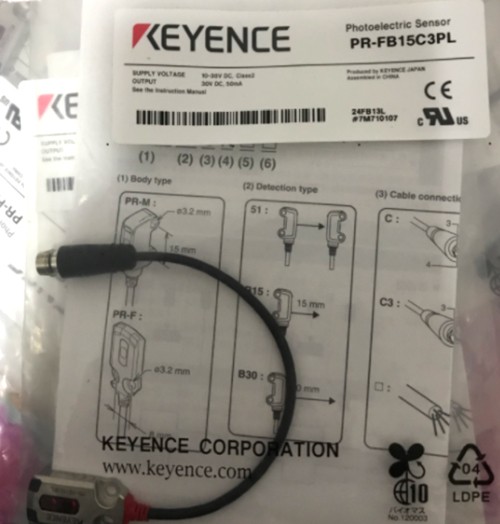 KEYENCE PR-FB15C3PL Photoelectric Sensor New