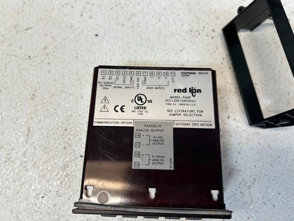 Red Lion PAXP0000 Panel Meter
