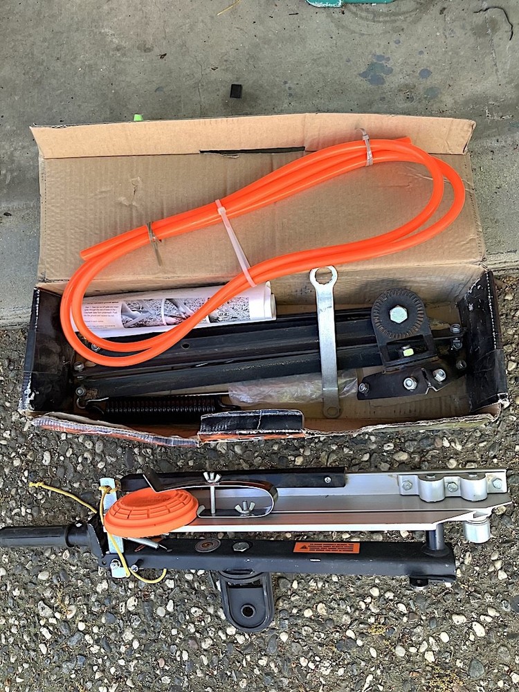Clay Hawk® Full Cock Clay Thrower - USED