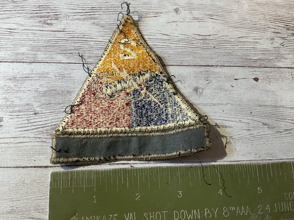 ORIGINAL WWII 2ND ARMORED PATCH WITH HELL ON WHEELS TAB