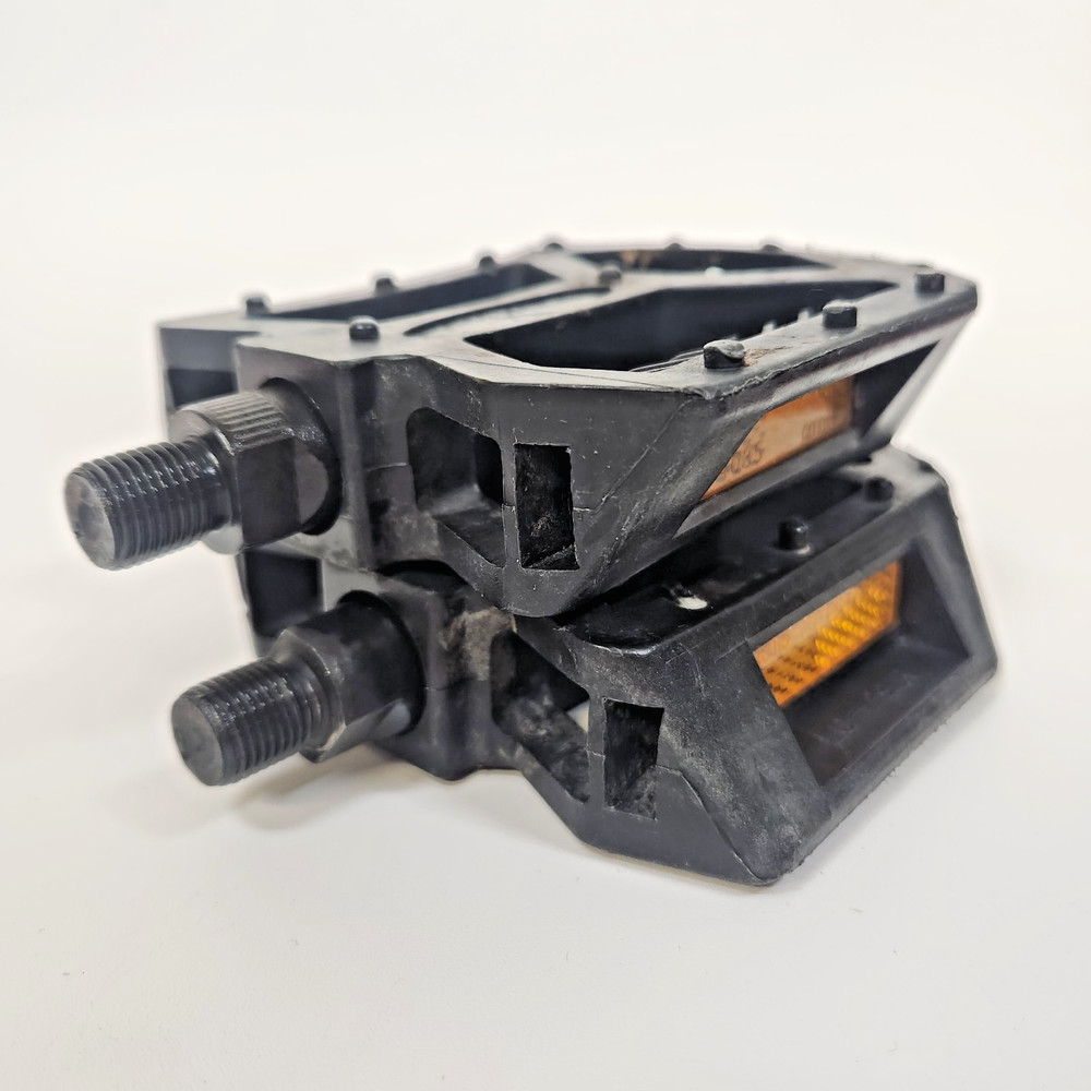 Gravity Games FS360 1/2" platform pedal set