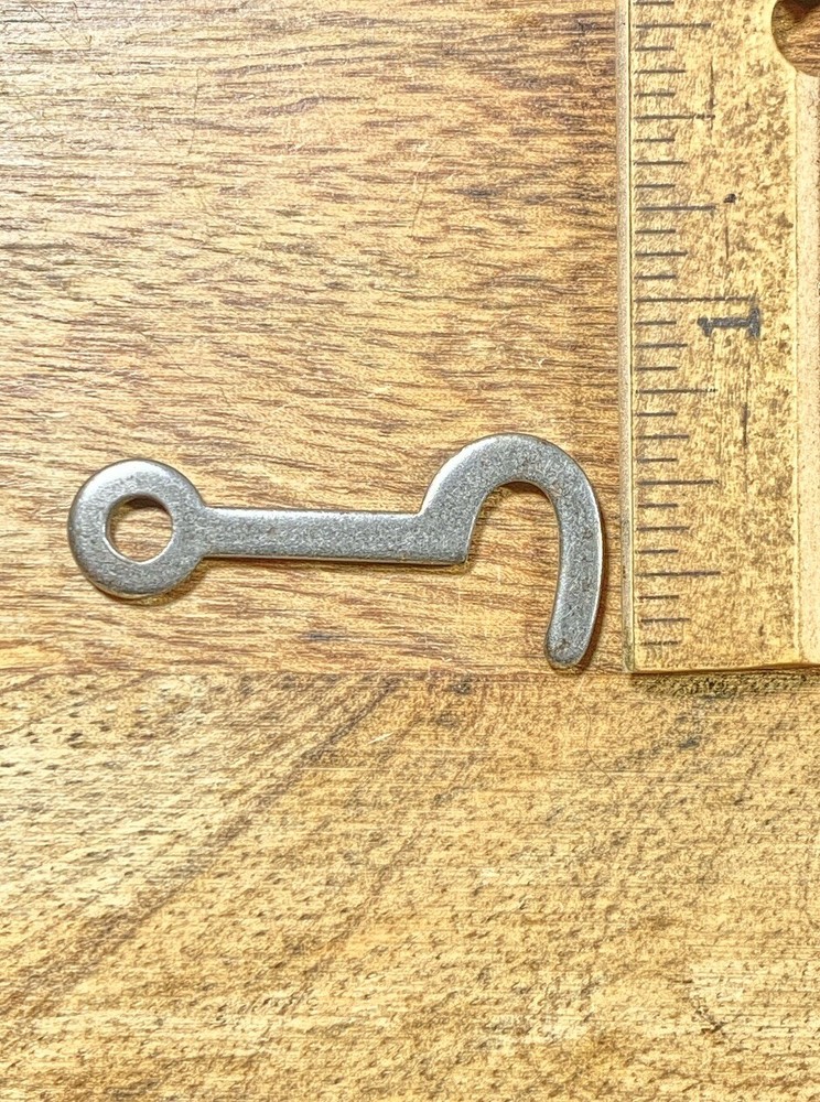 Vintage Clock Door Latch (KD376)
