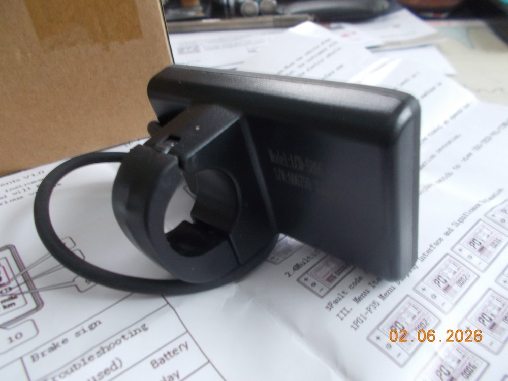 New Untested LCD Bicycle Computer Head unit LCD-S866