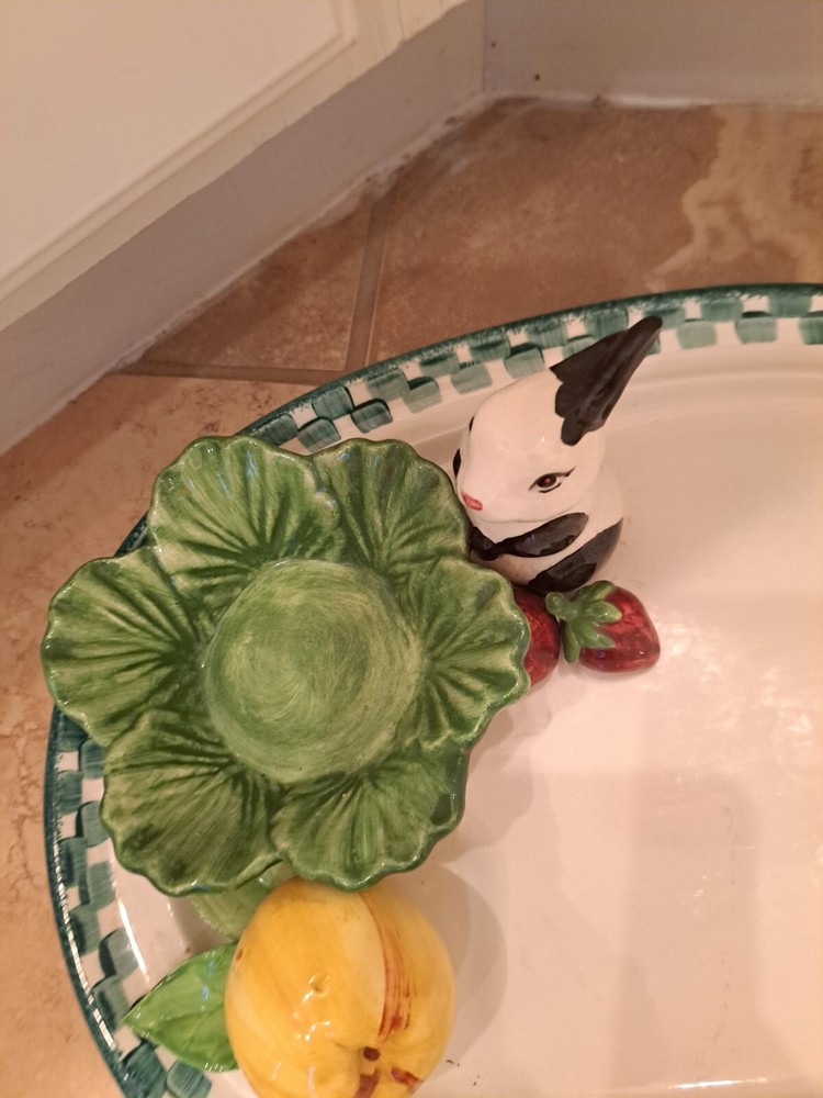 Cali pottery serving tray, bunny