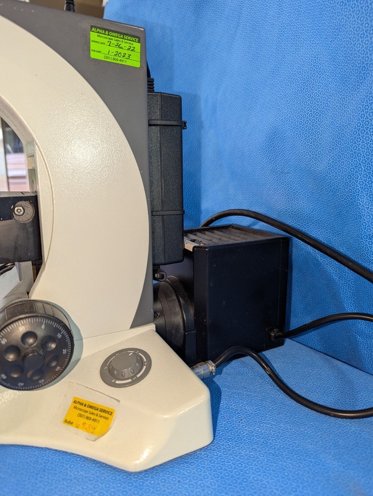 ACCU-SCOPE Observation/Teaching Microscope with THREE(x3) Objectives