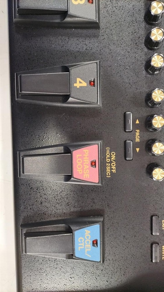 BOSS GT-100 MULTI-EFFECTOR 976927