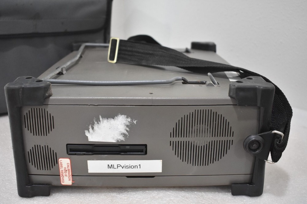 NICOLET DATA ACQUISITION SYSTEM VISION 8 CHANNEL ASSEMBLY, WITH SOFT SIDED CASE