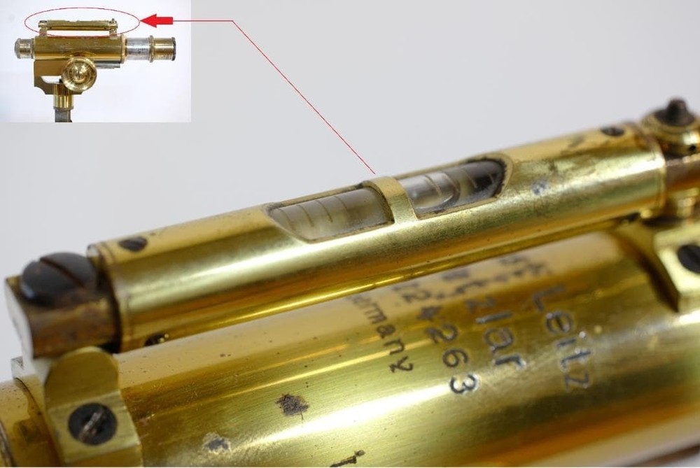 Antique Microscope No. 34: Ernst Leitz Vertical Reading Microscope