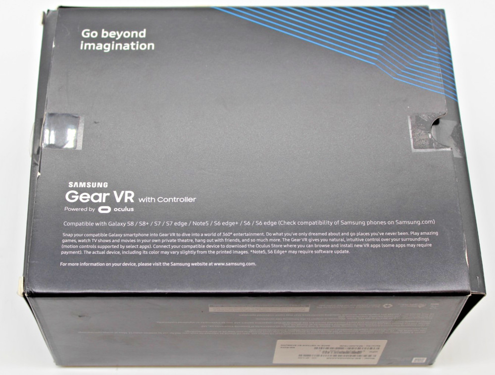 Samsung SM-R324 Gear VR W/Controller Powered by Oculus Open Box
