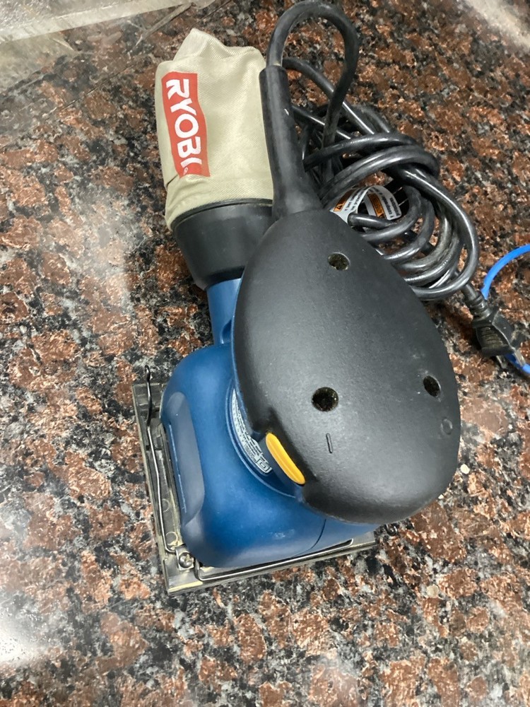 RYOBI TOOLS PALM SANDER S650D (AST005771)